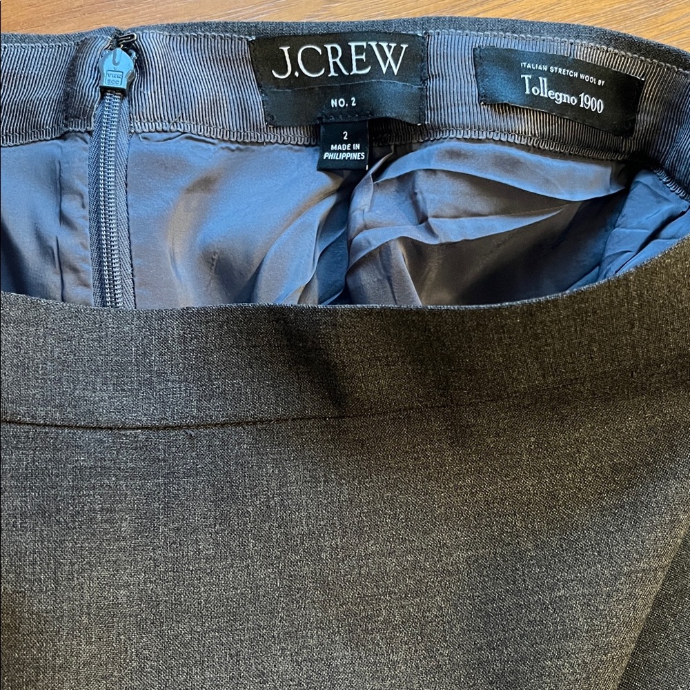 NWOT J.Crew | No. 2 Pencil skirt in Italian stretch wool | Heather Coal | Size 2 - Picture 11 of 15